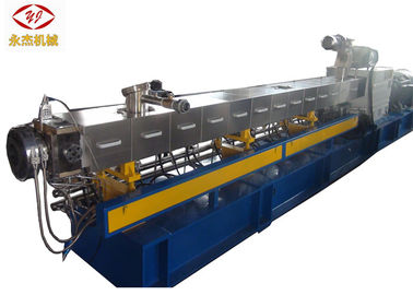 China Horizontale Doppelschrauben-Plastikextruder-Maschine für hölzernen Plastikverbundwerkstoff fournisseur