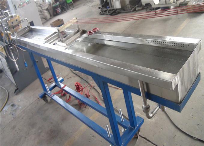 Produktionsmaschine-Wasserkühlungs-Strang-Ausschnitt-Art des Masterstapel-100-150kg/H